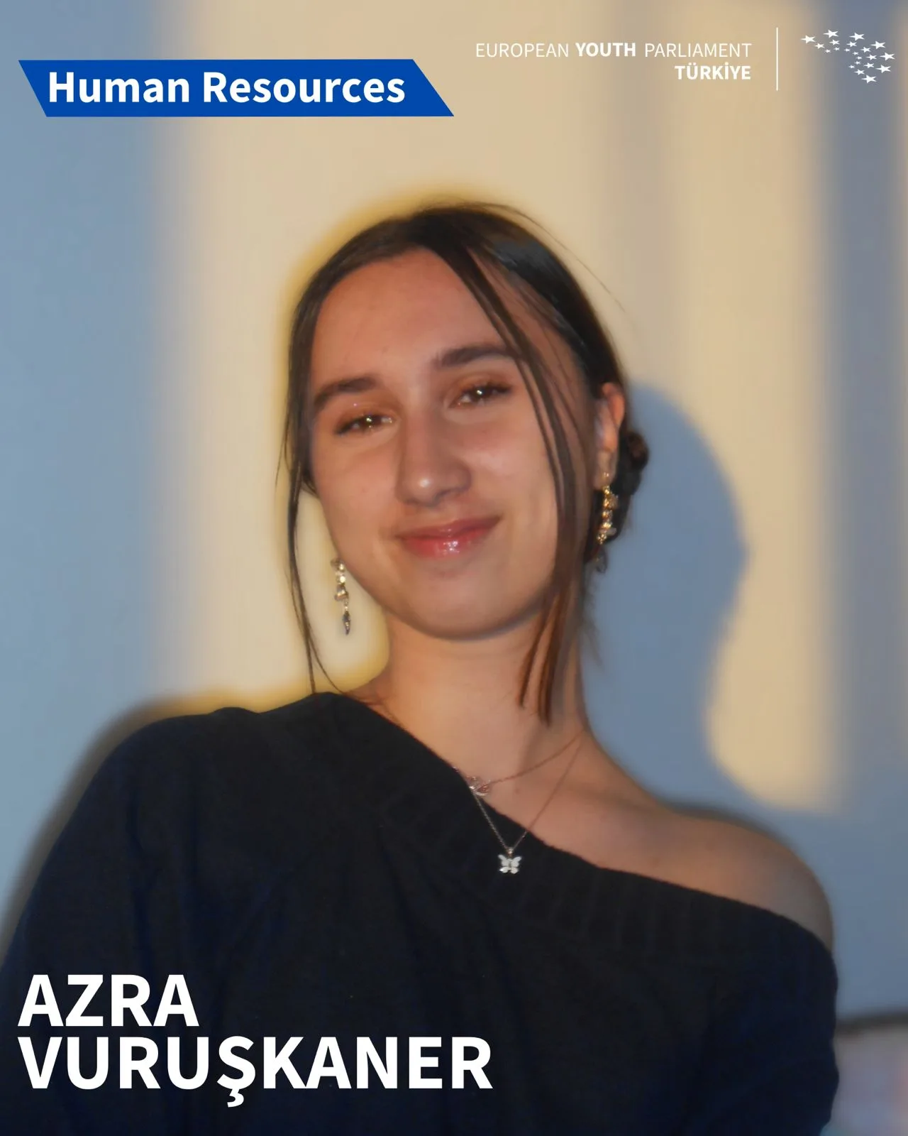 Azra Vuruşkaner
